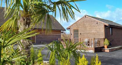 Fern Lodge - UK13321