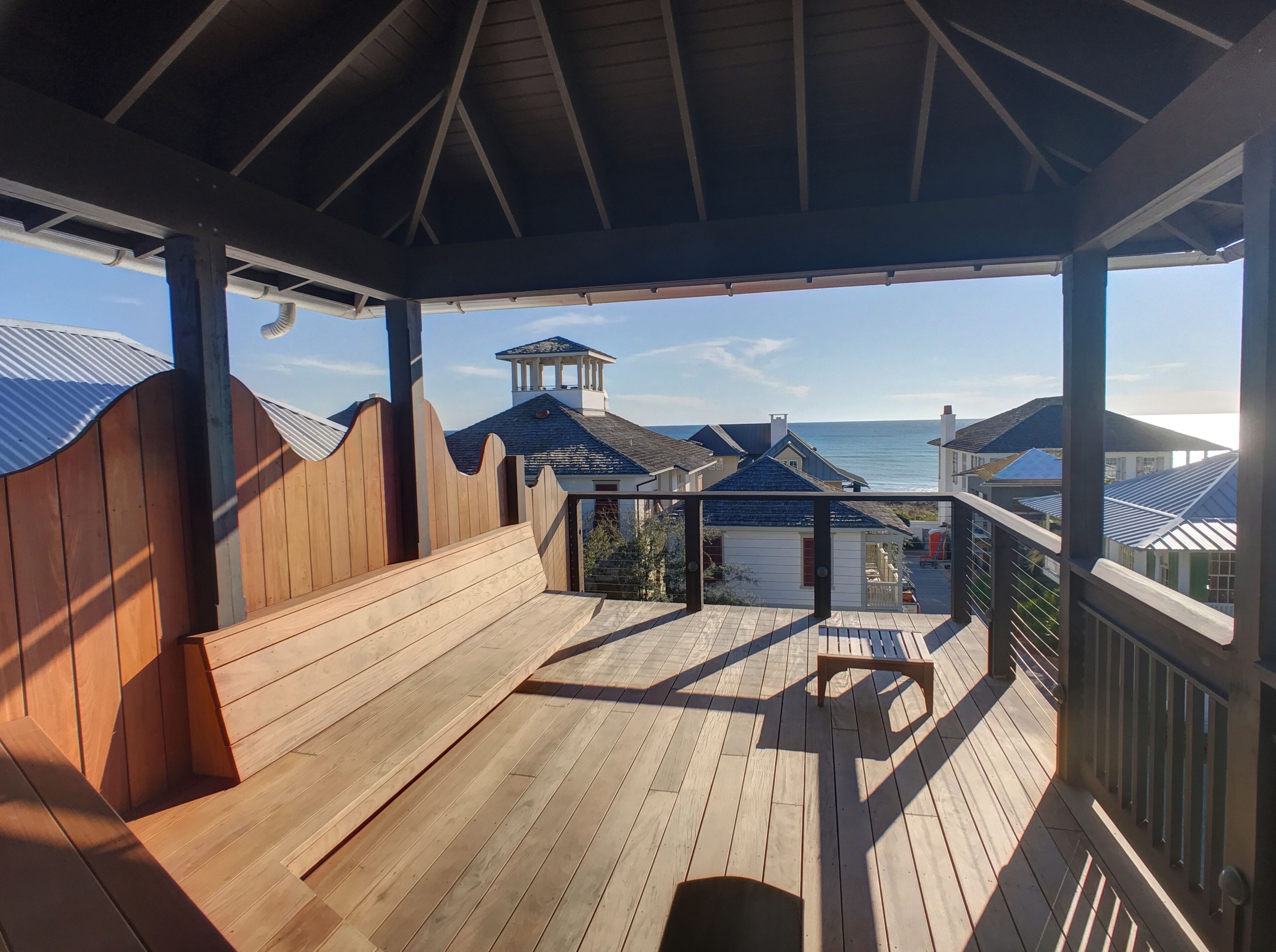 McDonald Cottage - Gulf Views! Close to Beach! Free Bikes, Fitness & Tennis!