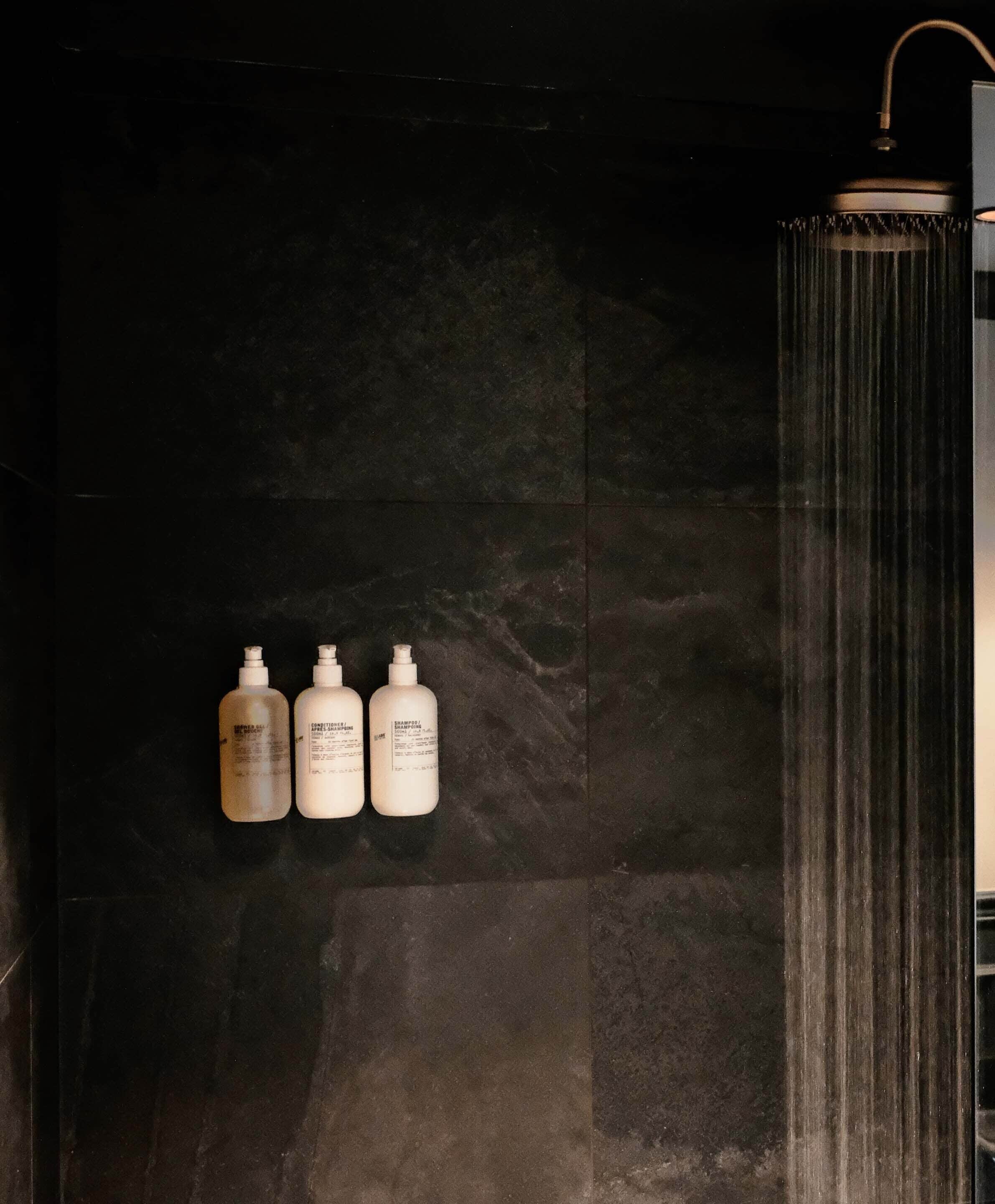 Foto - Gravity Haus Denver