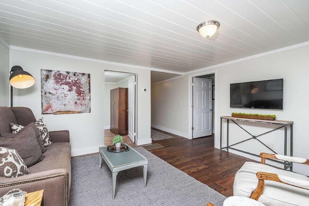 Téléviseur, lecteur de DVD