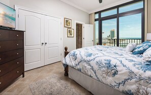 4 Schlafzimmer, Bügeleisen/Bügelbrett, kostenloses WLAN, Bettwäsche