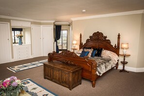 8 Schlafzimmer, Bügeleisen/Bügelbrett, Reisekinderbett, Internetzugang
