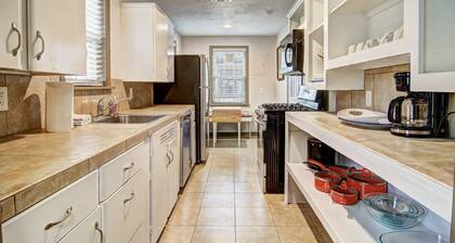 9 bedroom/ 6 bath, sleeps 30 with a private fishing pier with huge trout!