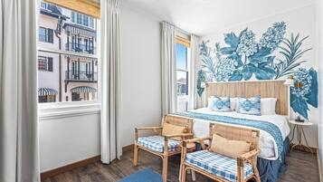 1 habitación, escritorio, tabla de planchar con plancha y wifi