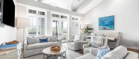 Tv, dvd-afspiller, videobibliotek