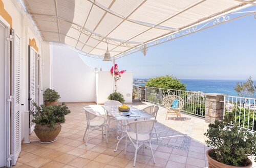 Villa dei lecci Indaco - Luxury villa on the sea with private jacuzzi