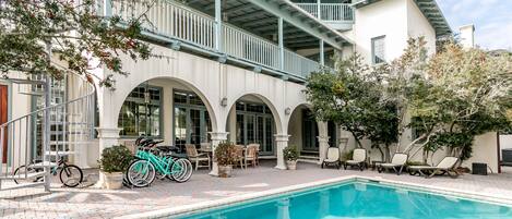 Piscine couverte, piscine chauffée