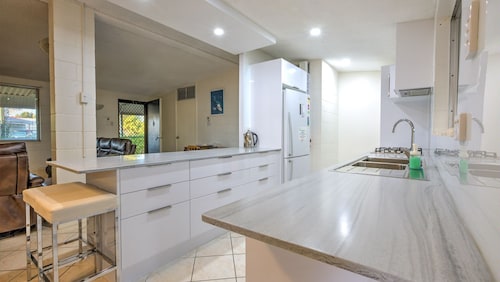 Coral - Well priced family home and Pet Friendly.