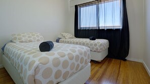 4 Schlafzimmer, Internetzugang, BettwÀsche