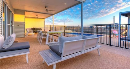 Desert Rose - Has it all and More. Marina house with all the extras.