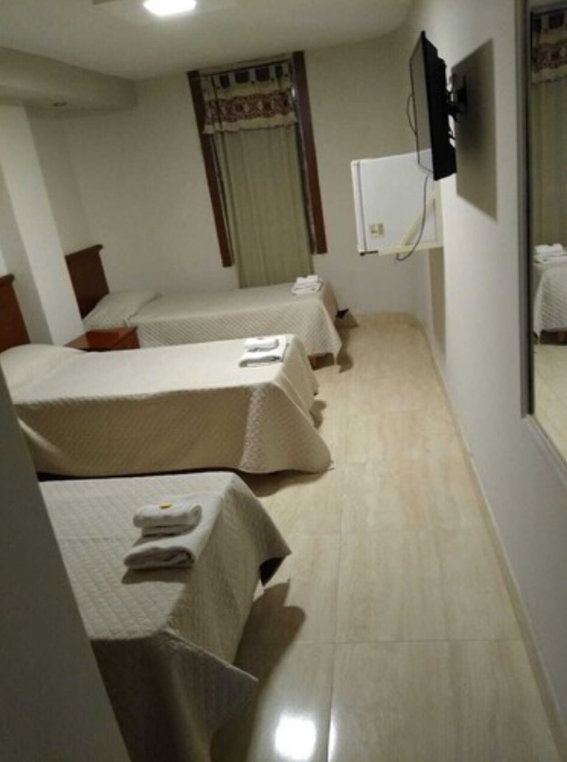 Classic Triple Room | Free WiFi, bed sheets