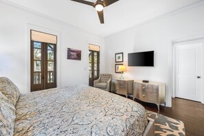 3 makuuhuonetta, silitysrauta/-lauta, Wi-Fi, vuodevaatteet