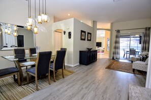 Dining - Fabulous 3 Bdr/2 bth, heated Pool near Siesta Key (Sarasota)