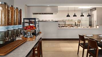 Daily continental breakfast (USD 15.00 per person)