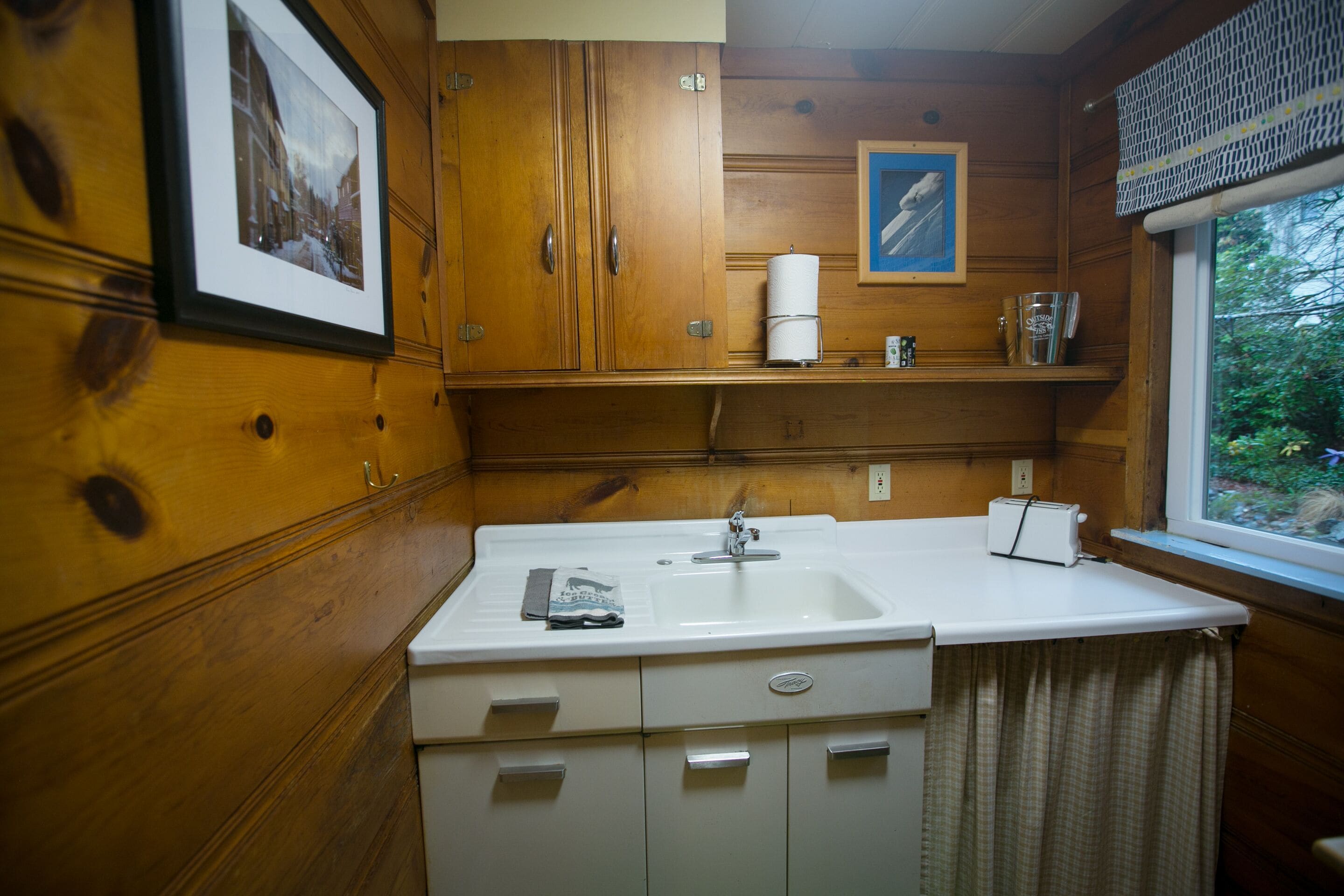 winter room | private kitchenette | mini-fridge, microwave, coffee/tea maker