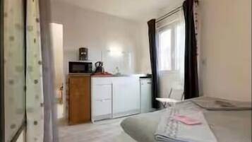 1 soveværelse, strygejern/strygebræt, weekendseng, gratis Wi-Fi