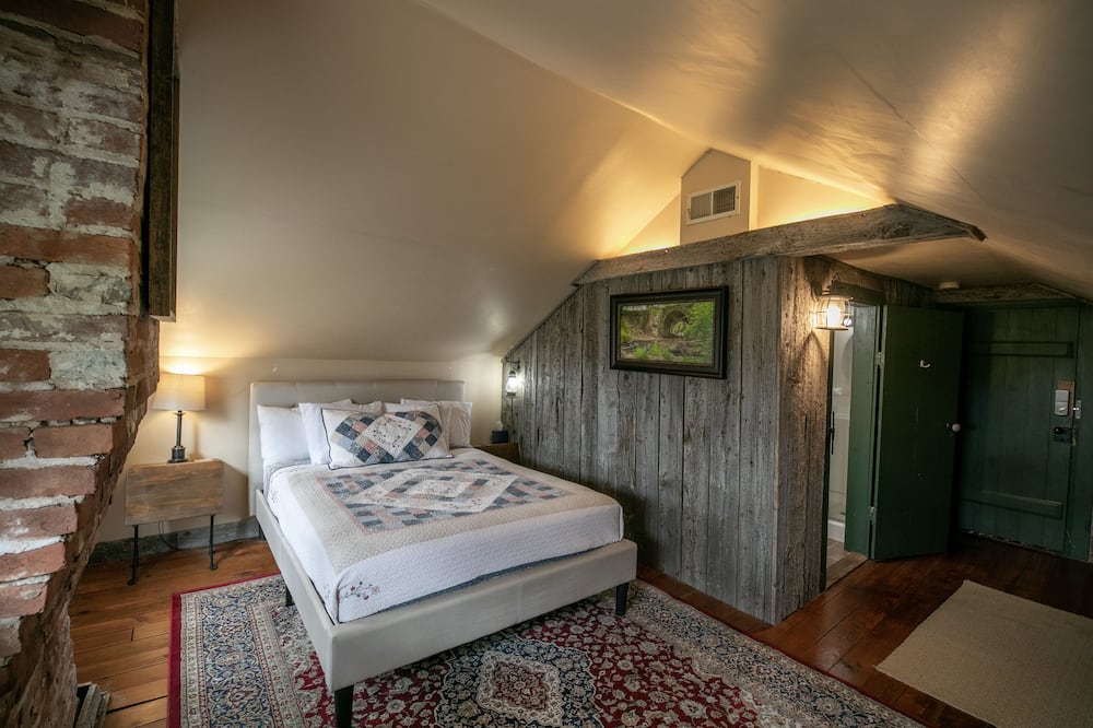 Willard Richards Inn - Nauvoo, IL