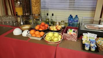 Esmorzar diari d'estil bufet (7.50 EUR per persona)