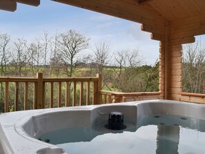 Baignoire à remous extérieure