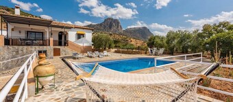 Casa Los Marjales El Gastor by Ruralidays