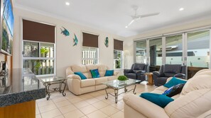 TV, Netflix, streaming services - Casuarina Dreaming Townhouse with Pool (CASUARINA)