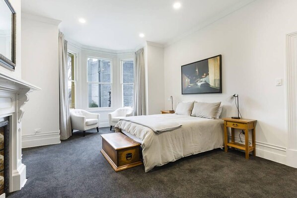 Casa | 5 camere, ferro/asse da stiro, Wi-Fi gratuito, lenzuola