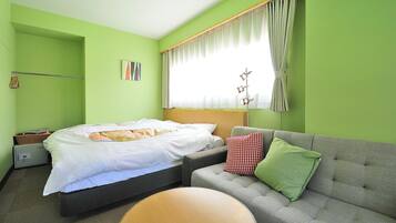 In-room safe, desk, free WiFi, bed sheets