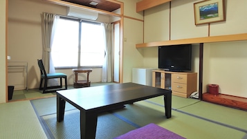 Caja de seguridad en la habitación, escritorio y wifi gratis