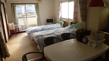 Futami Terrace B | 1 bedroom, laptop workspace, free WiFi, bed sheets