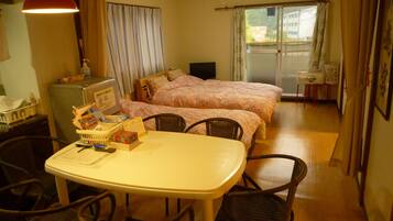 Futami Terrace C | In-room dining