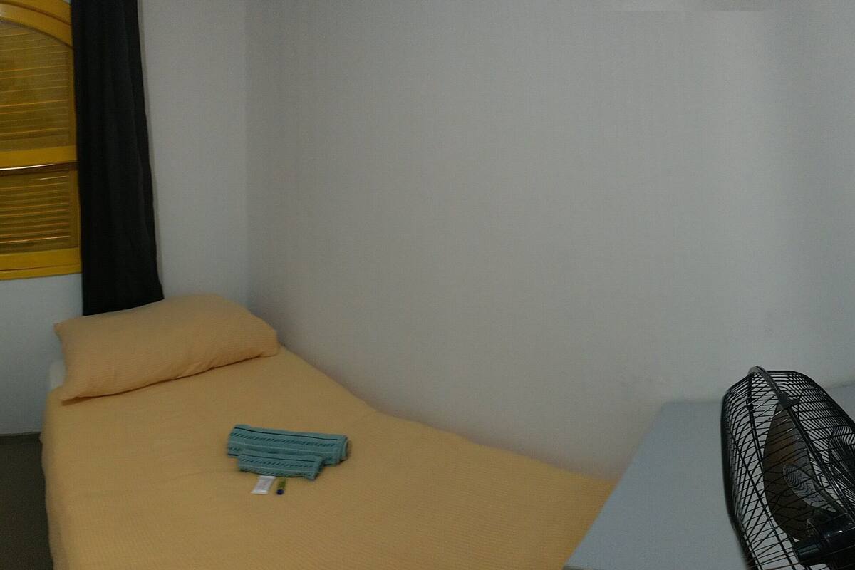 1 habitación, wifi gratis y ropa de cama