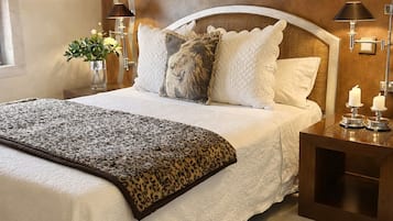Deluxe tweepersoonskamer, huisdieren toegestaan | Verduisterende gordijnen, gratis wifi, individueel gedecoreerd