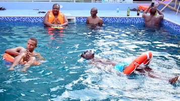Utomhuspool