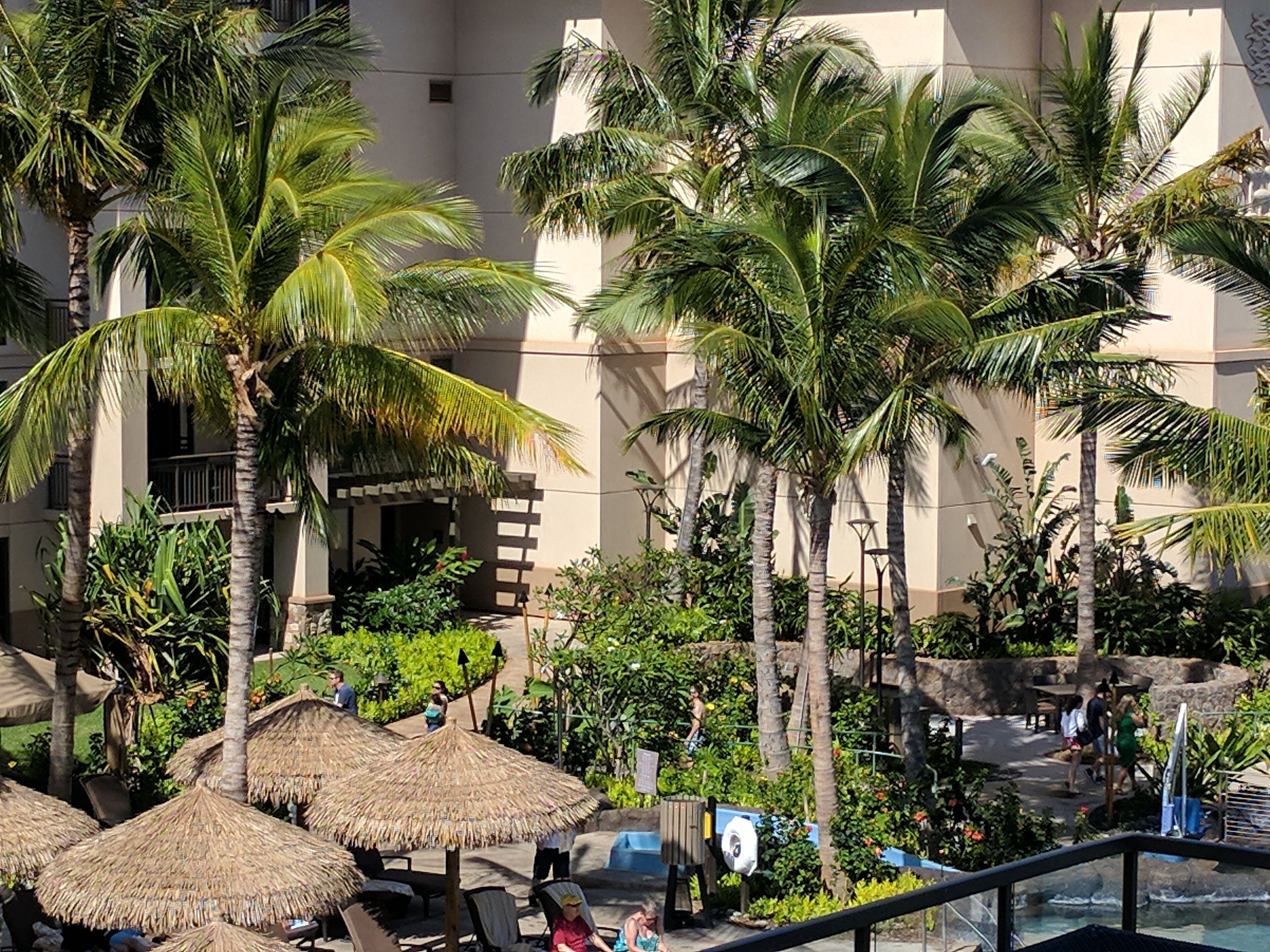 Relax, Unwind, Play Luxuriously - Photo 6