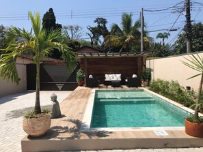 Pool - Flats de Sumatra (São Sebastião)