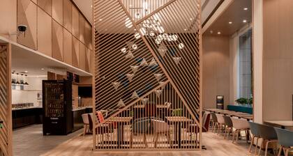 Holiday Inn Express Ningbo City Center by IHG