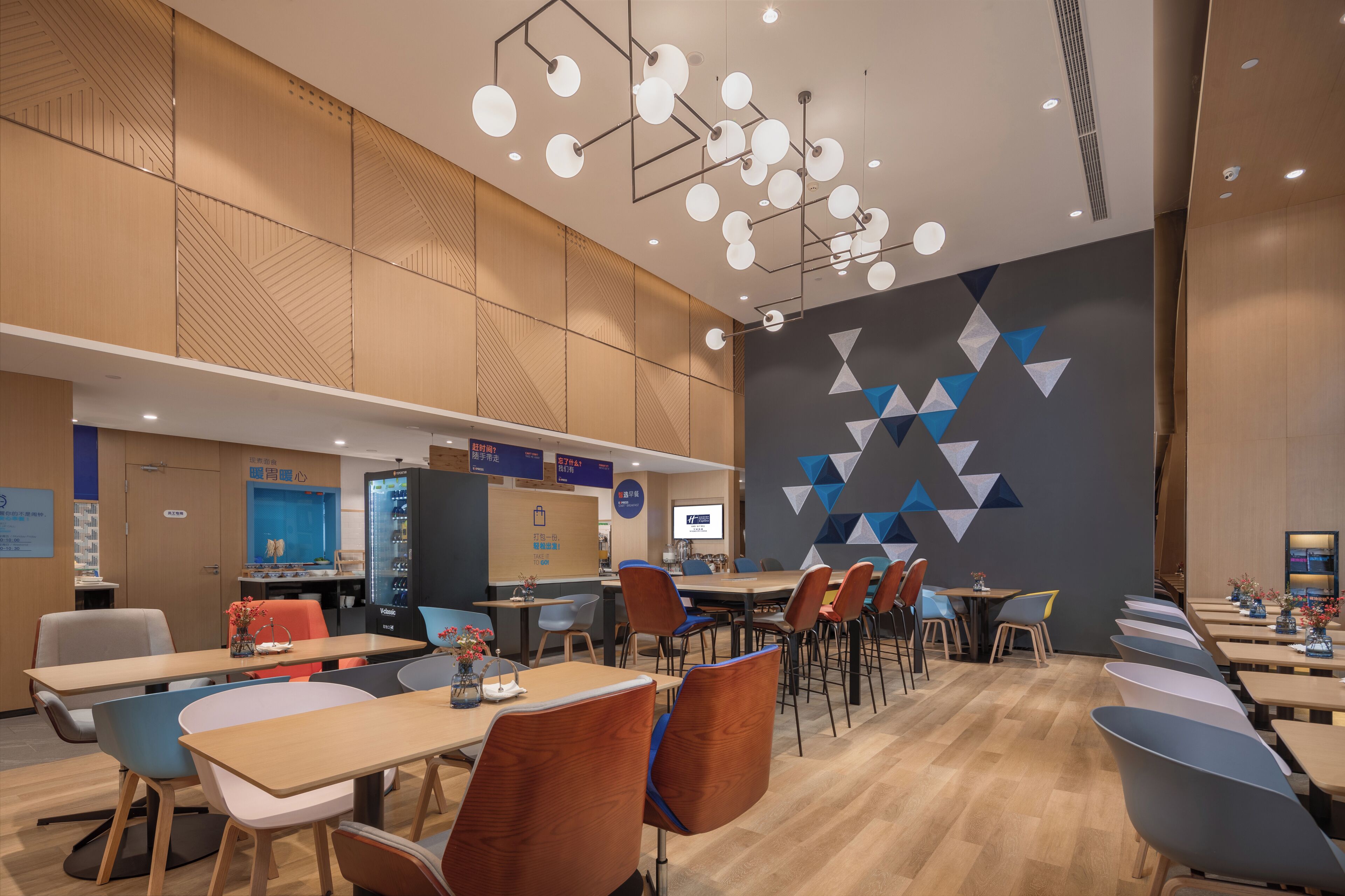 Free daily local cuisine breakfast 