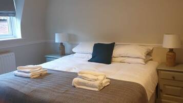 Double Room | Premium bedding, down comforters, individually decorated