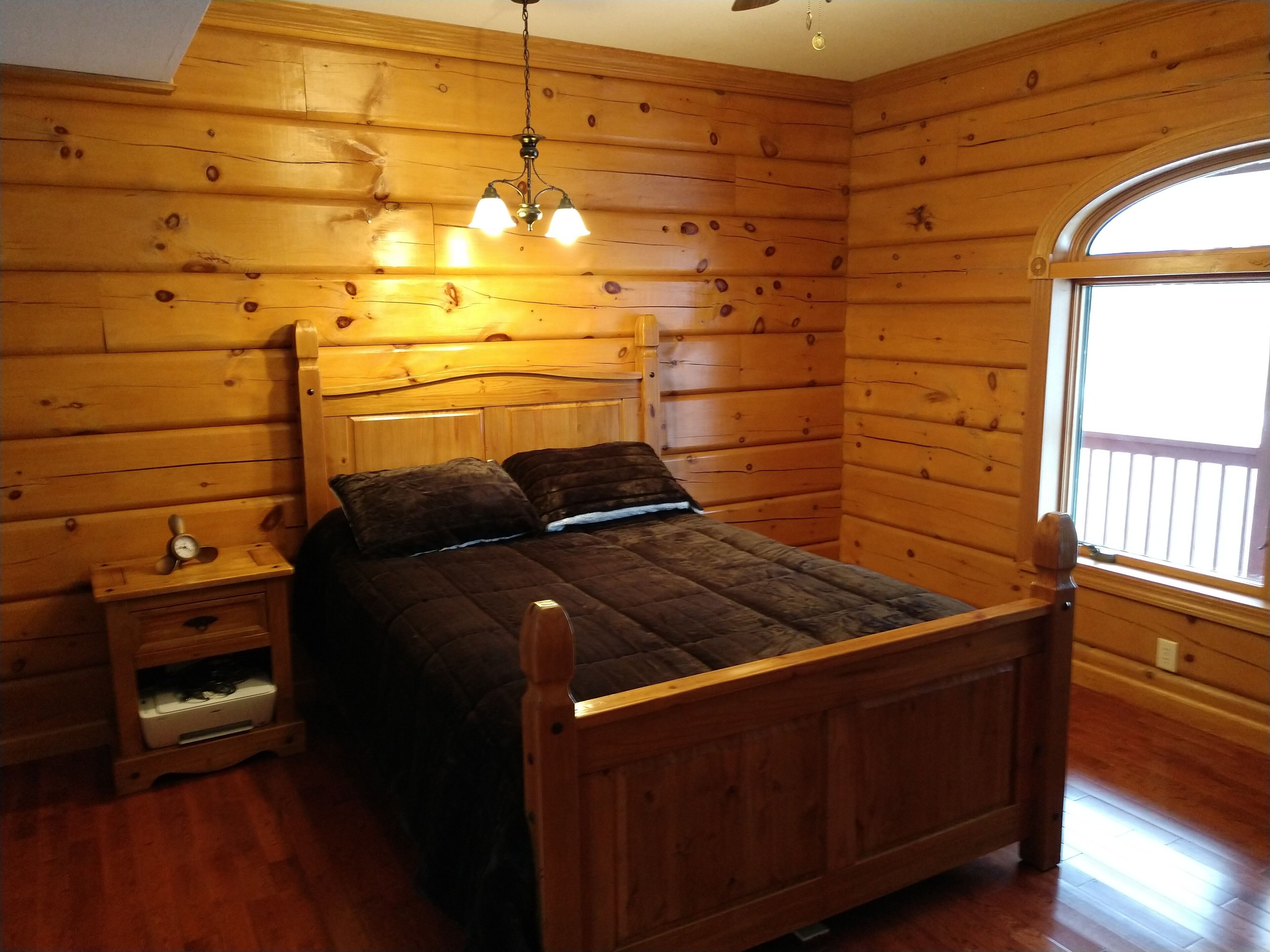 5 bedrooms, WiFi, bed sheets