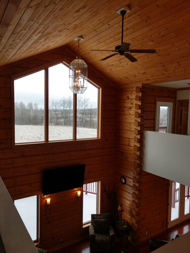 Serenity Lodge, large luxury true log estate up north on 75 acres