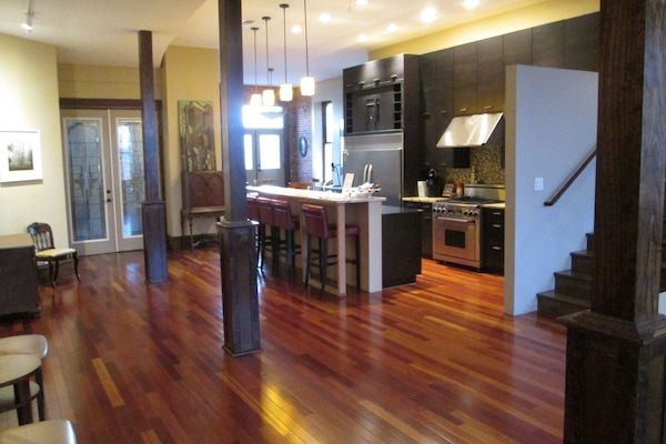 KĂŒhlschrank, Mikrowelle, Ofen, Herdplatte