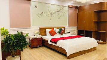 Phòng đôi Deluxe | Minibar, bàn, khu vực làm việc phù hợp cho laptop, phòng cách âm