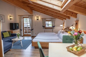 1 غرفة نوم وإنترنت مجاني وملاءات أسرّة