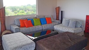 Villa (Amazing Seaview Villa) | Exterior - Huge Seaview Pool 4BR - Villa Serena (Ko Lanta)