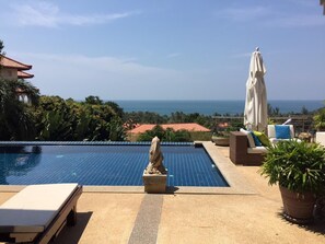 Exterior - Huge Seaview Pool 4BR - Villa Serena (Ko Lanta)