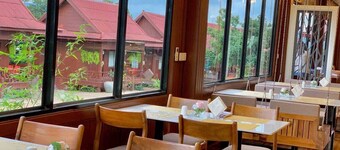 Rattanakvisal Boutique
