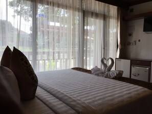 Down comforters, individually decorated, individually furnished, desk