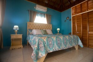 1 bedroom, in-room safe, iron/ironing board, free WiFi