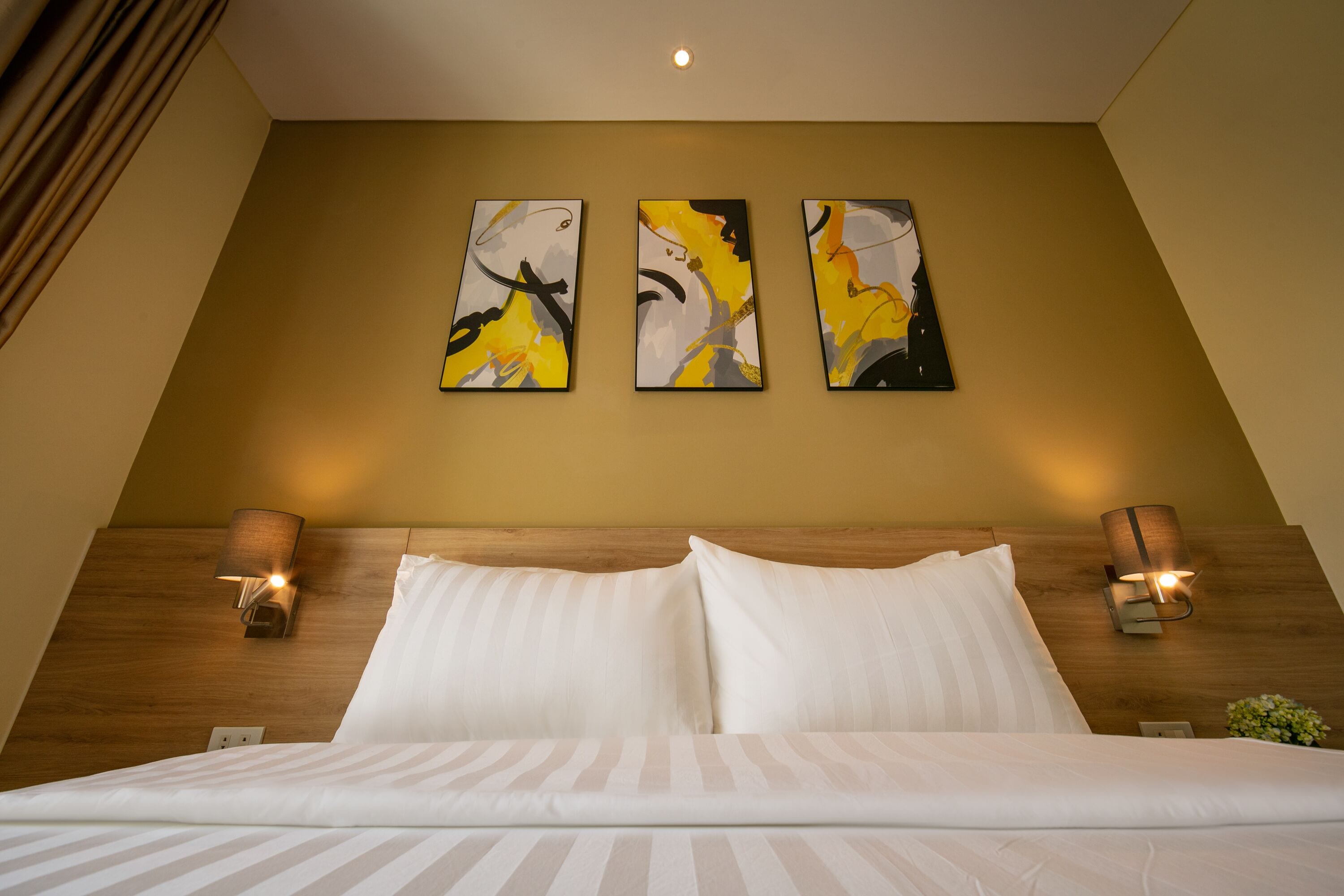 superior room | 1 bedroom, premium bedding, down duvets, minibar