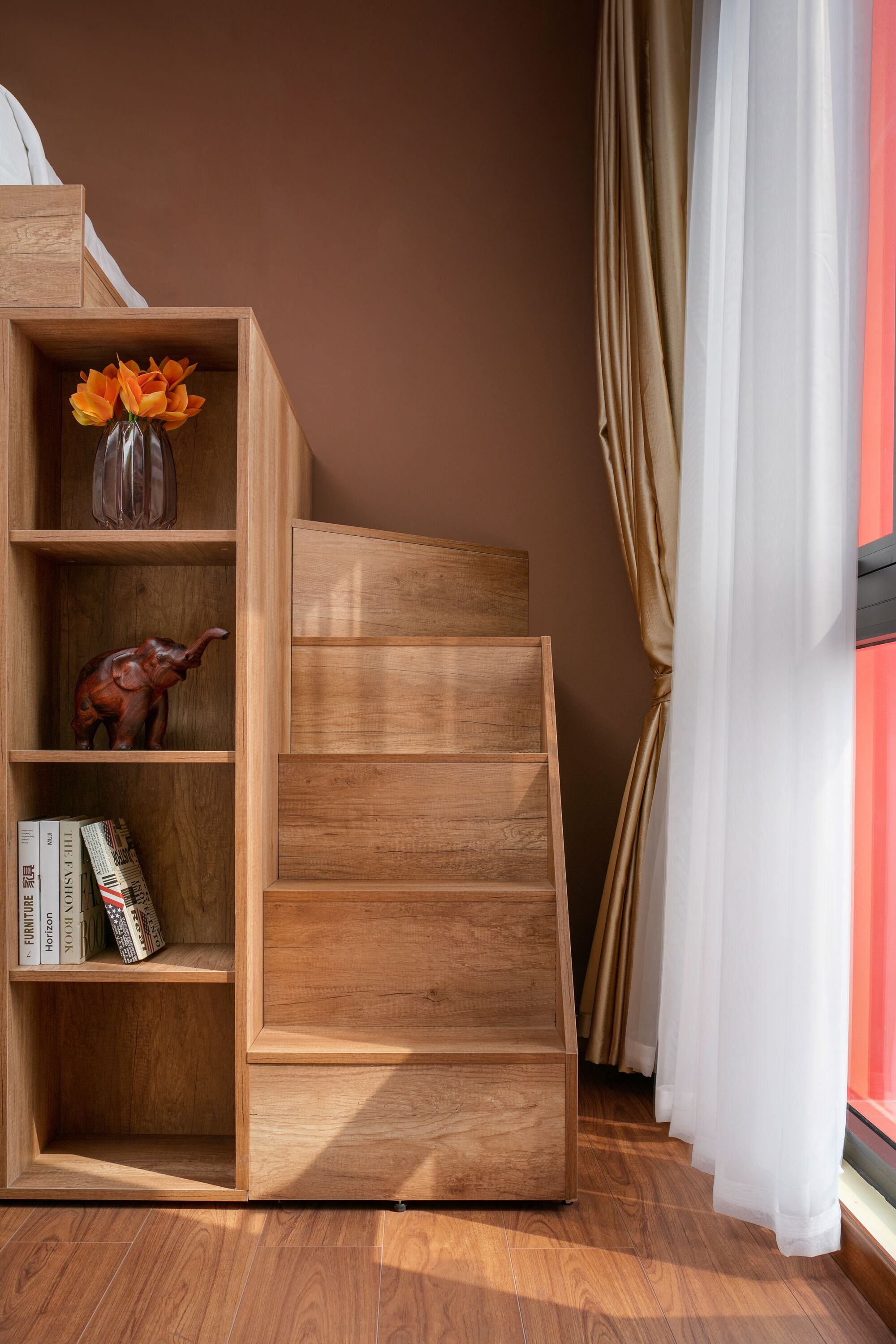 family room | 1 bedroom, premium bedding, down duvets, minibar